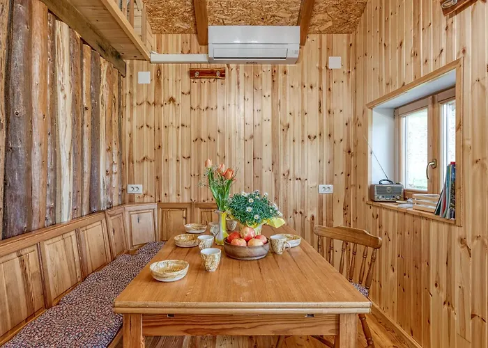 Enchanted Cosy Chalet Kalanka - Happy Rentals 아파트 Kal